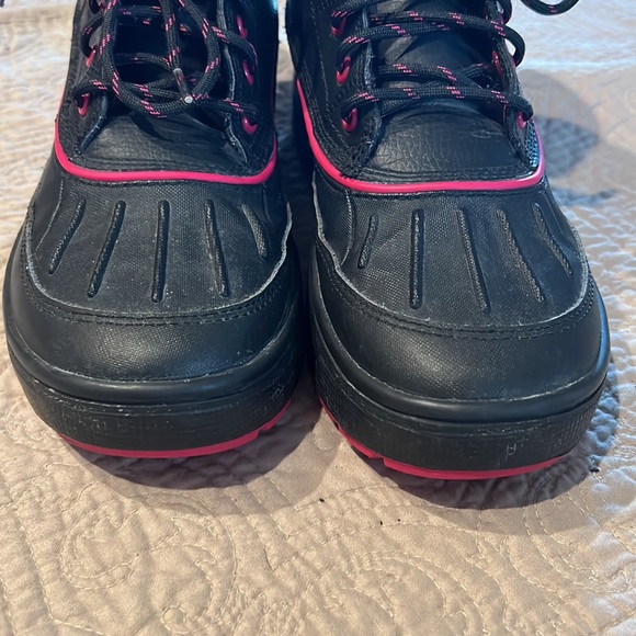 Nike ACG boot size 6Y #129 - Picture 2 of 7